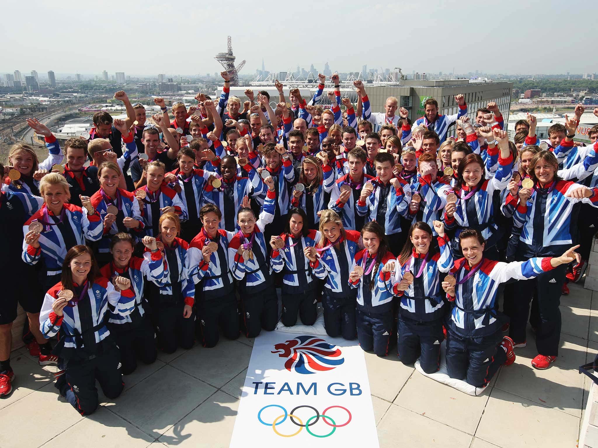 Sunderland athletes join Rio Olympic parade