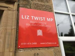 Blaydon MP shouts in support of deaf children’s services